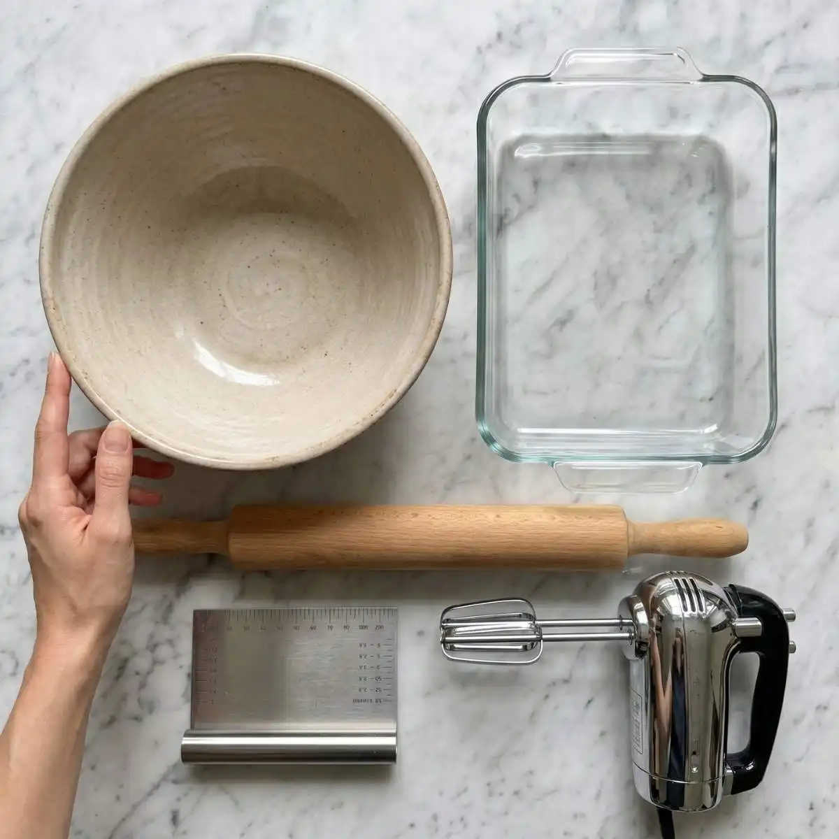 cinnamon rolls equipment
