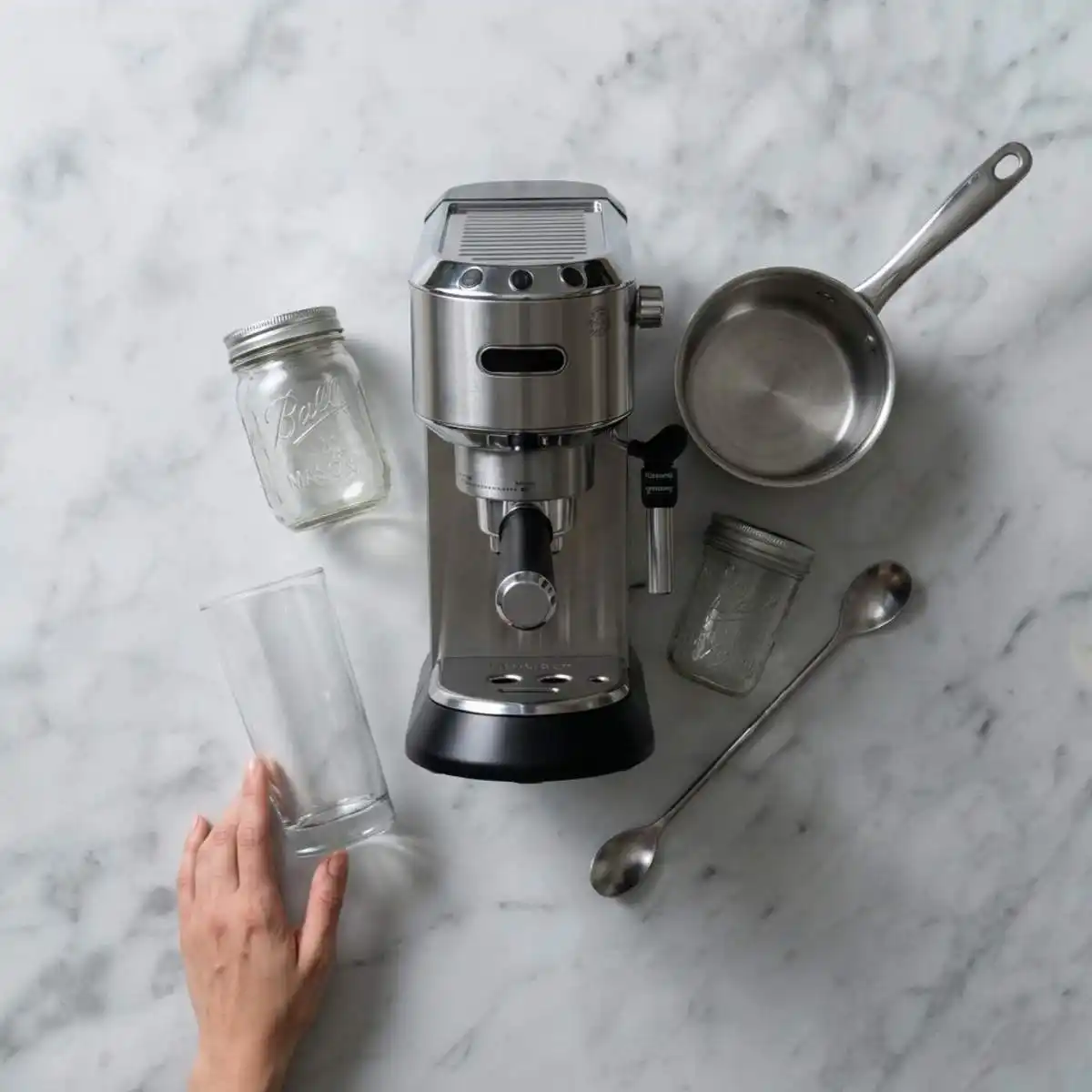 iced honey cinnamon latte equipment